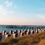 Bright Base With Coastal Access ספינת מלון ריבניץ-דאמגארטן