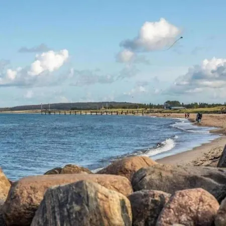 Bright Base With Coastal Access Hotel en barco Ribnitz-Damgarten